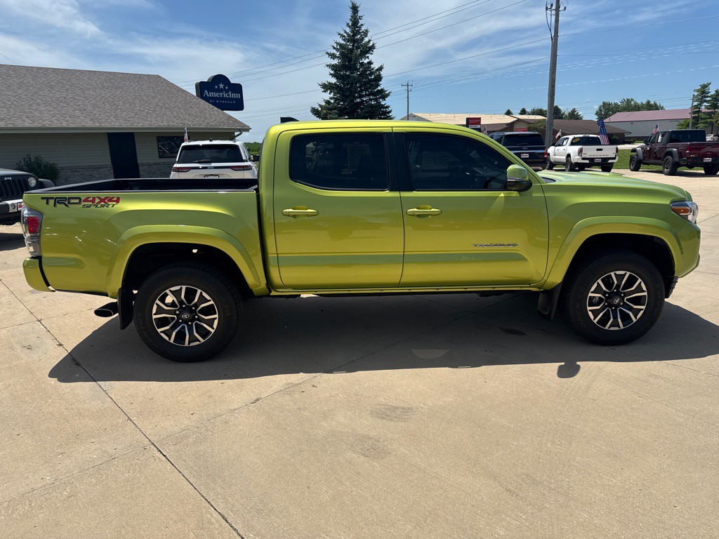 2023 Toyota Tacoma Image 6