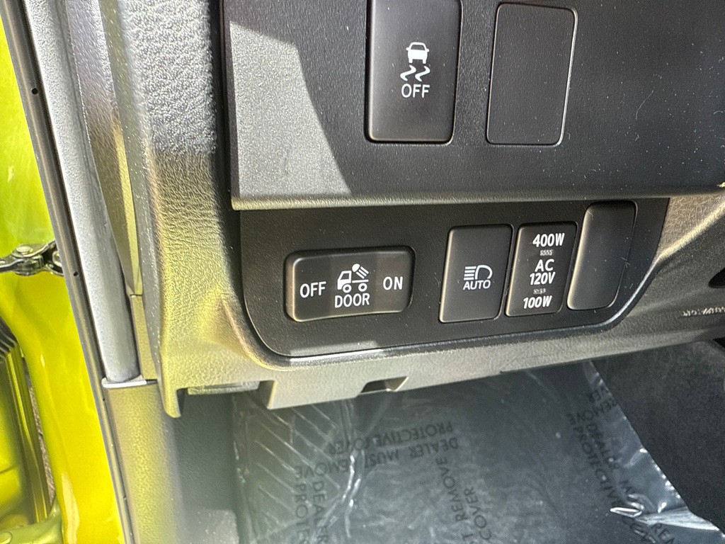 2023 Toyota Tacoma Image 23