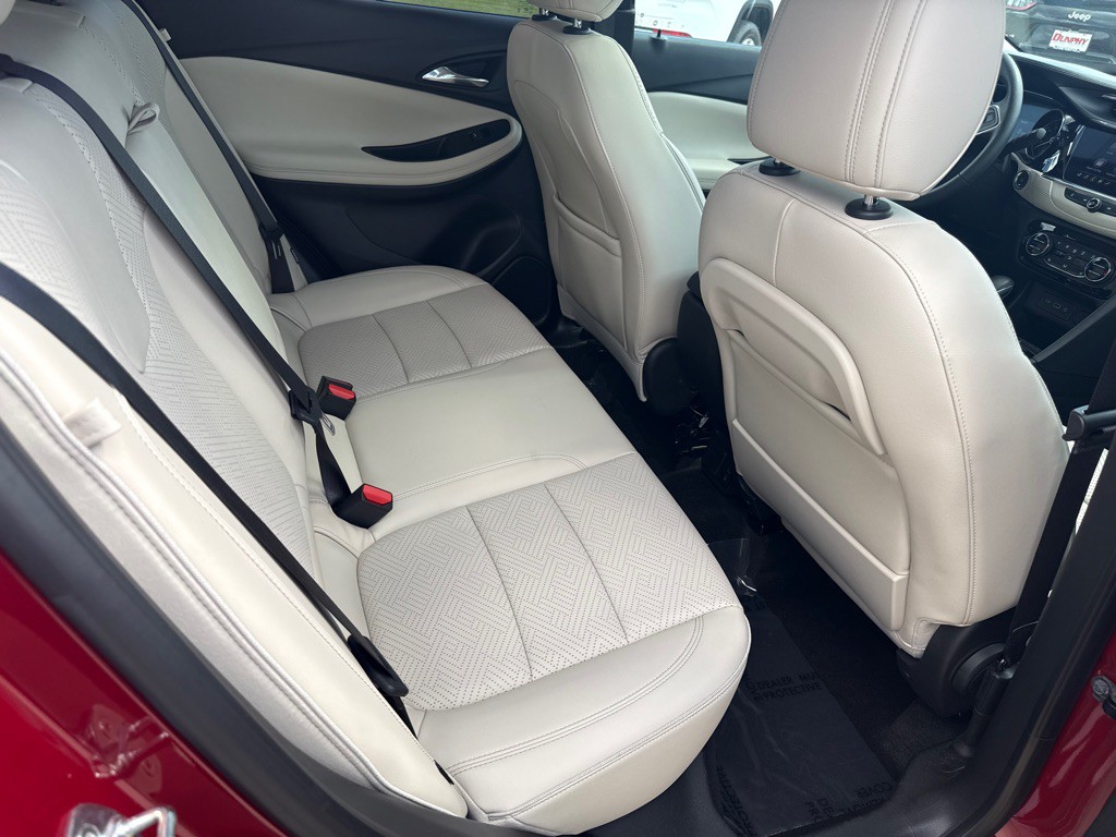 2021 Buick Enclave Image 14
