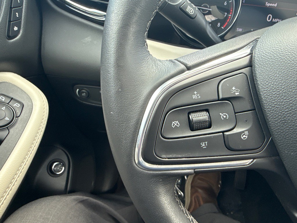 2021 Buick Enclave Image 27