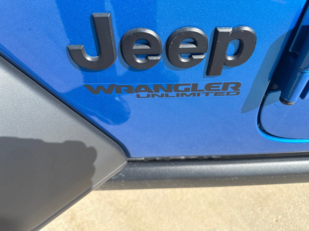 2021 Jeep Wrangler Unlimited Image 12