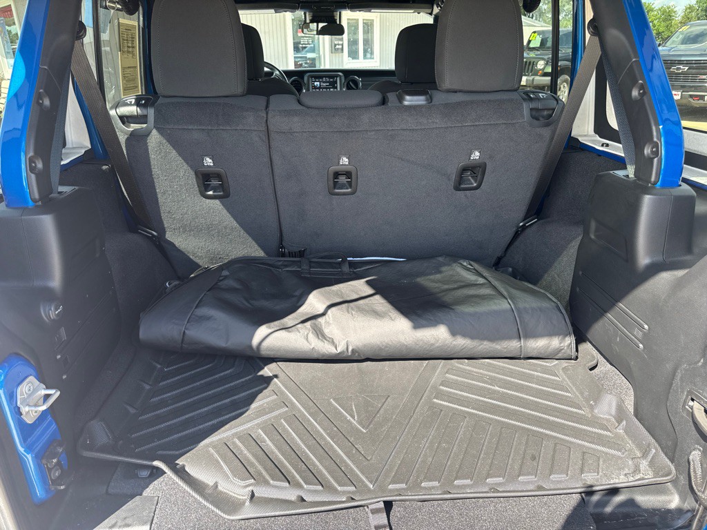 2021 Jeep Wrangler Unlimited Image 15