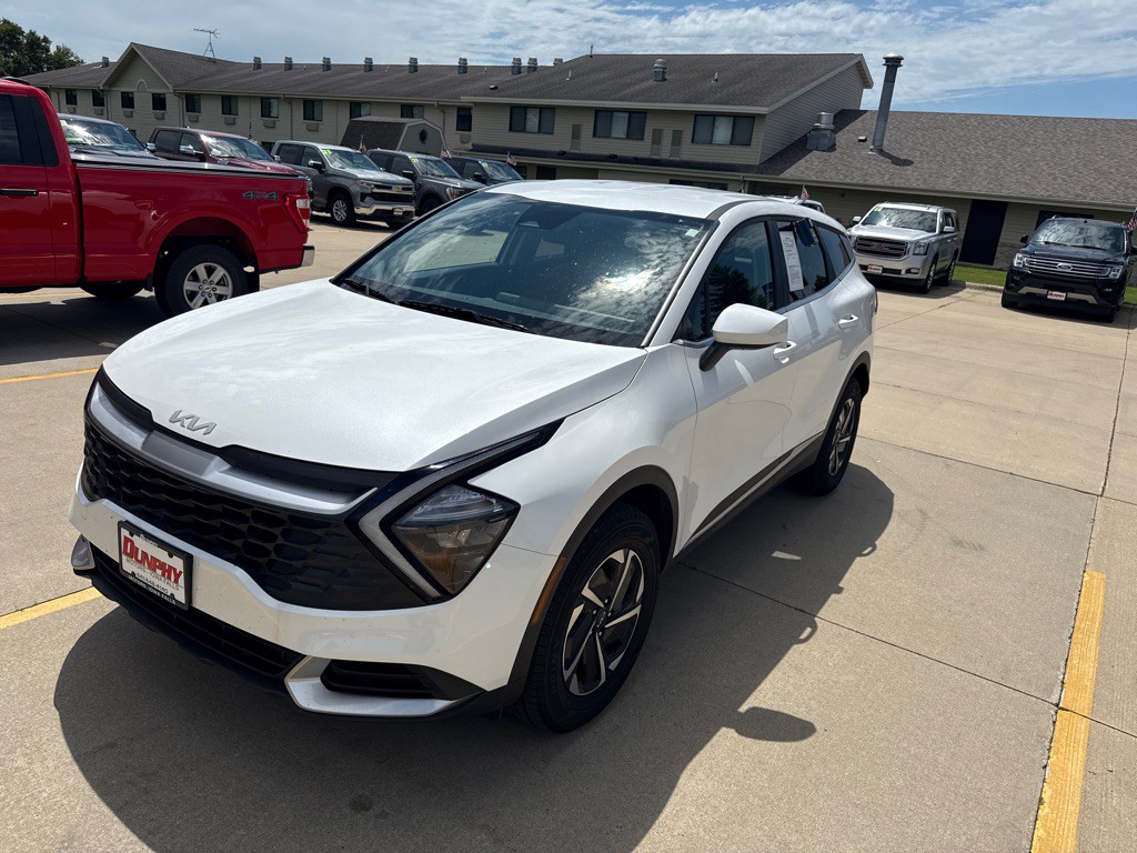2023 Kia Sportage Image 1