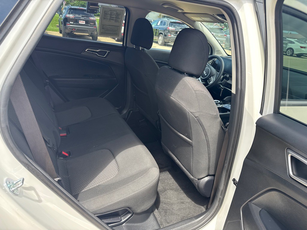 2023 Kia Sportage Image 13