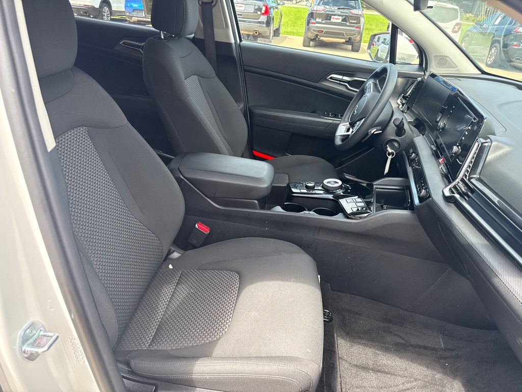 2023 Kia Sportage Image 14