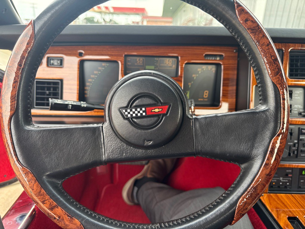 1988 Chevrolet Corvette Image 11