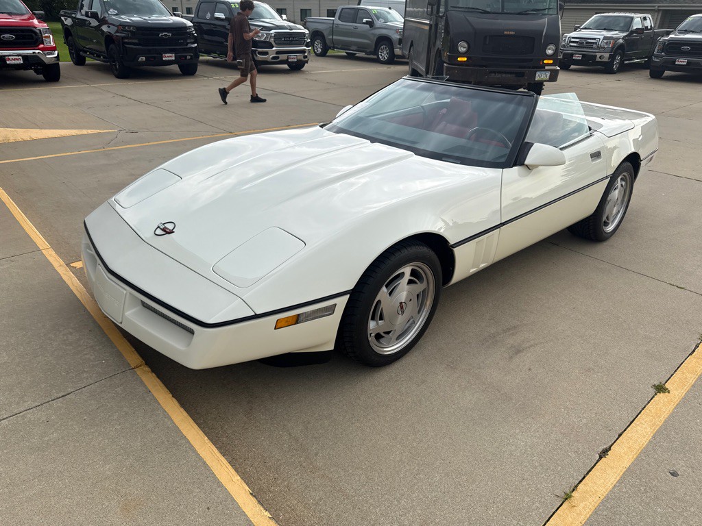 1988 Chevrolet Corvette Image 15