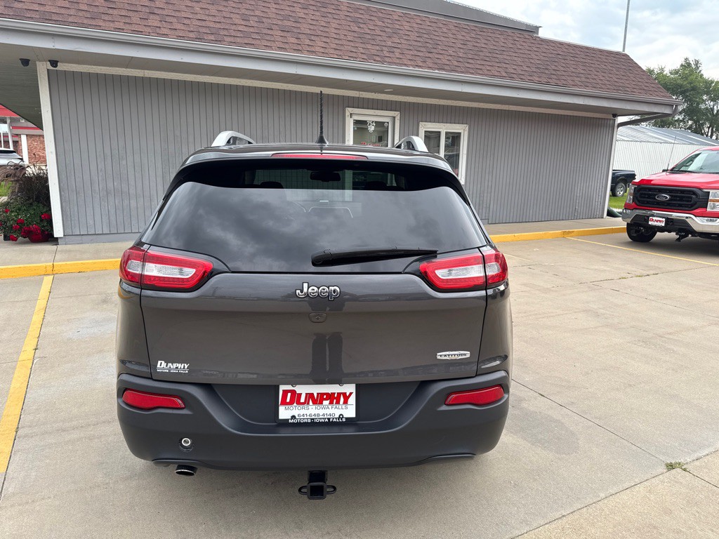2018 Jeep Cherokee Image 4