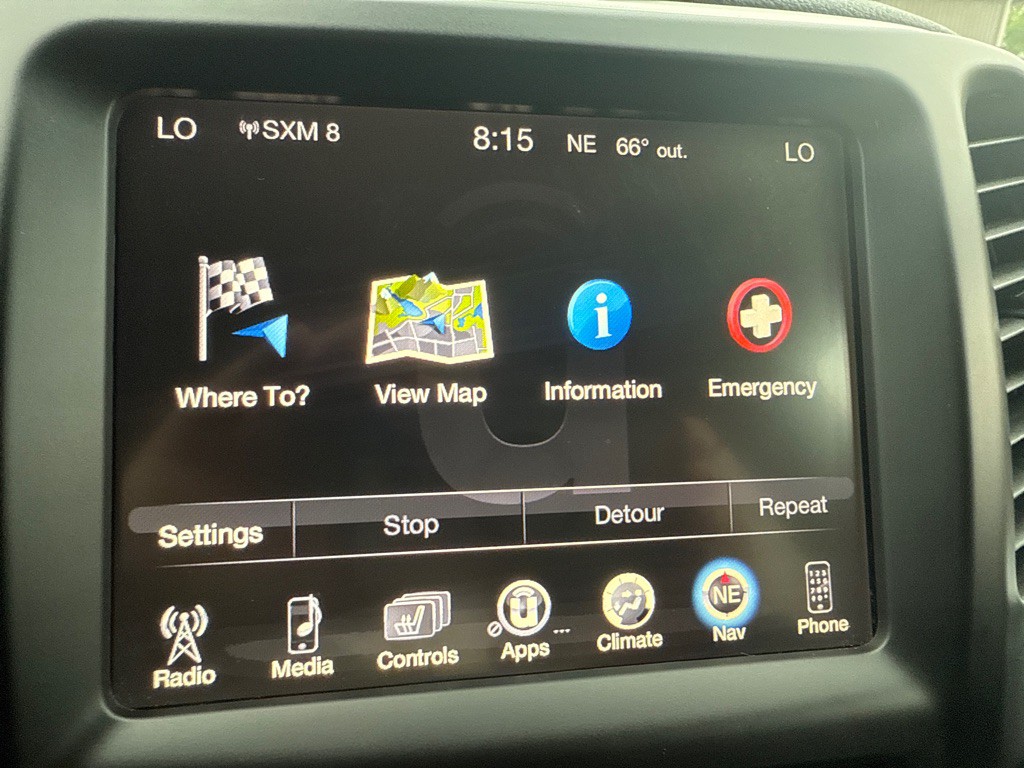 2018 Jeep Cherokee Image 28
