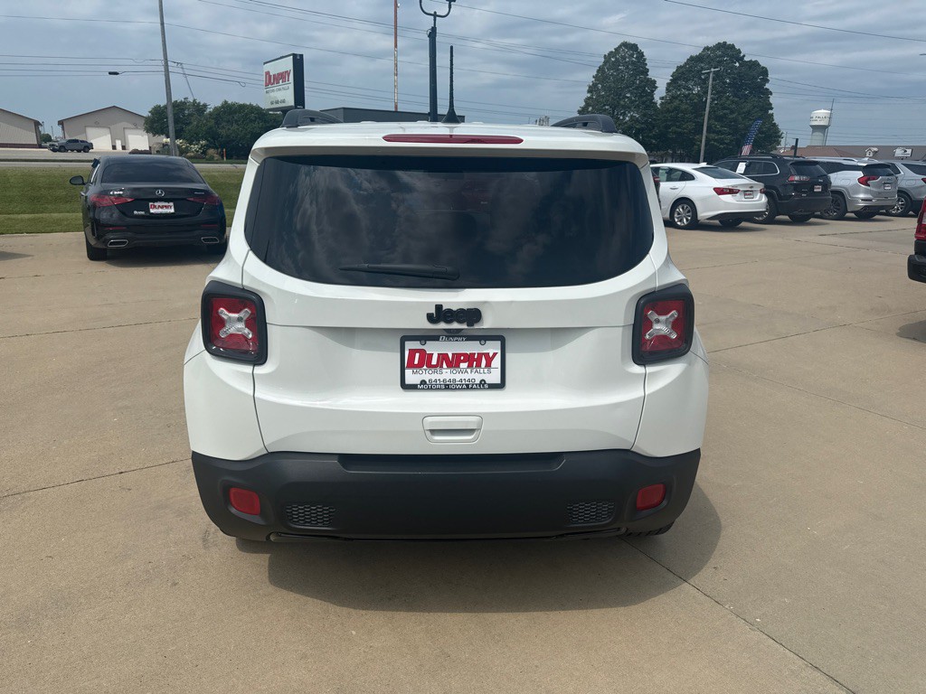 2018 Jeep Renegade Image 4