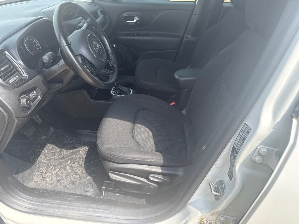 2018 Jeep Renegade Image 15
