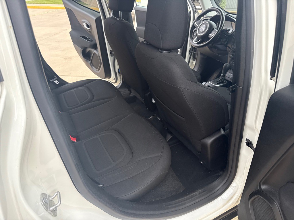 2019 Jeep Renegade Image 15