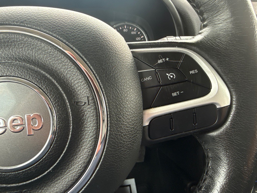2019 Jeep Renegade Image 21
