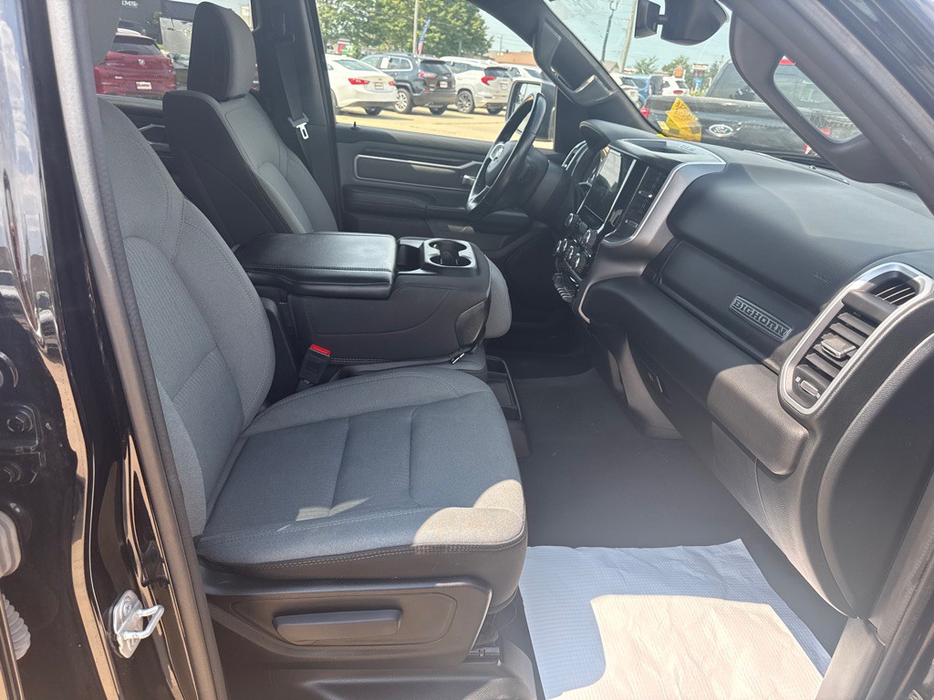 2023 RAM 1500 Image 21