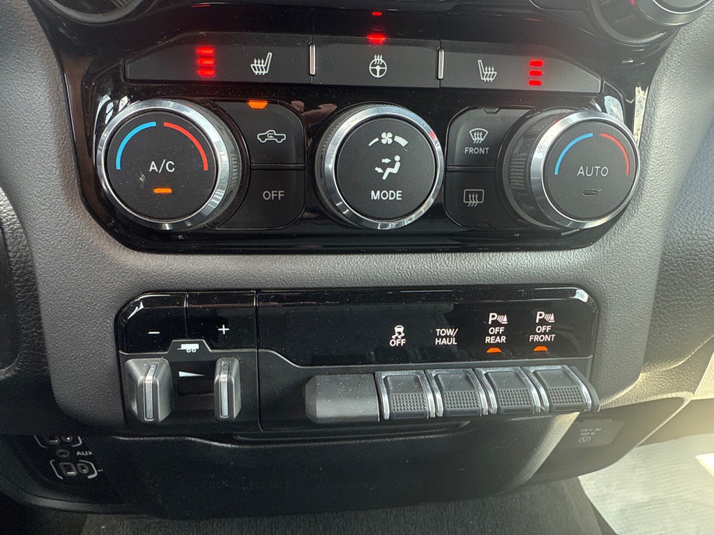 2023 RAM 1500 Image 31