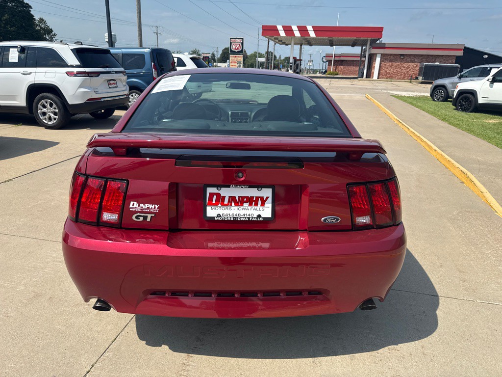 2004 Ford Mustang Image 4