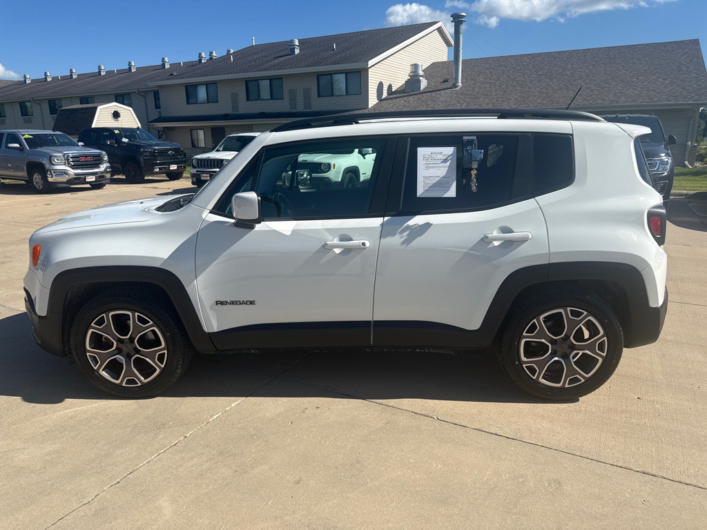 2015 Jeep Renegade Image 2