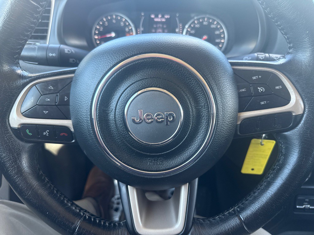 2015 Jeep Renegade Image 27
