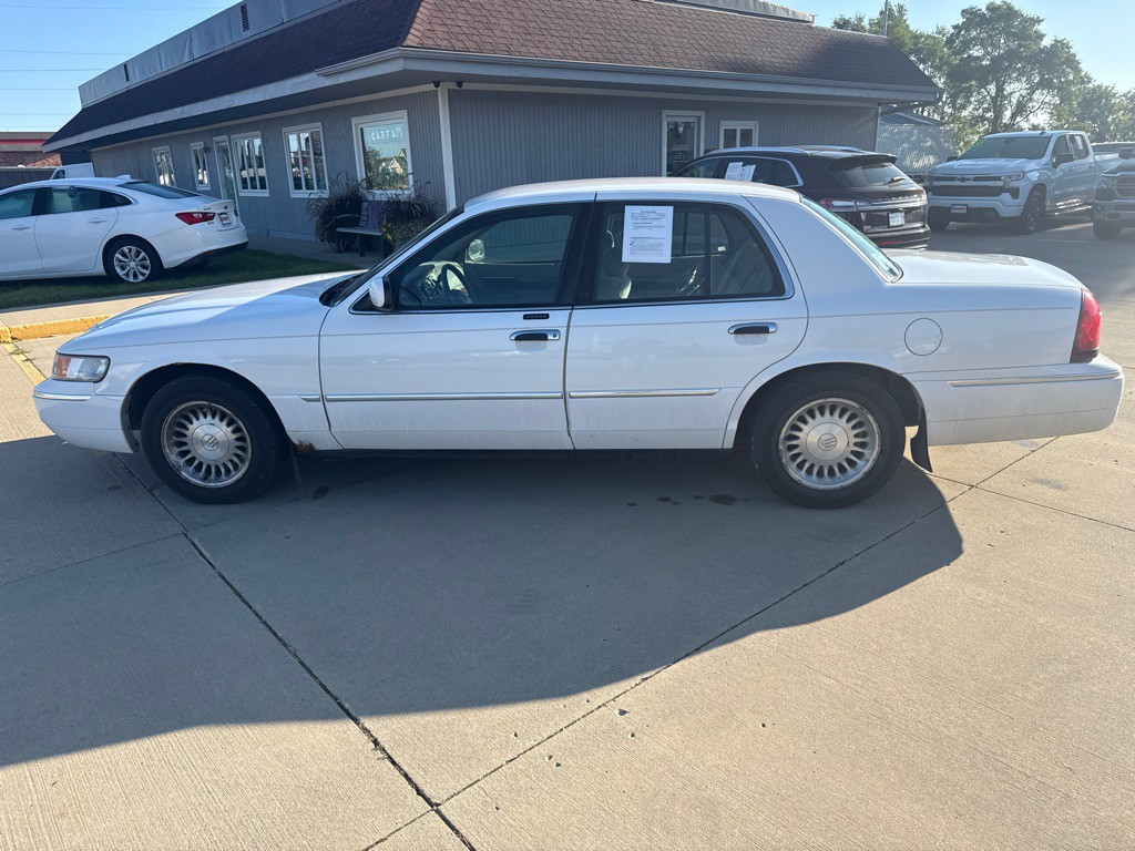 2000 Mercury Grand Marquis Image 6