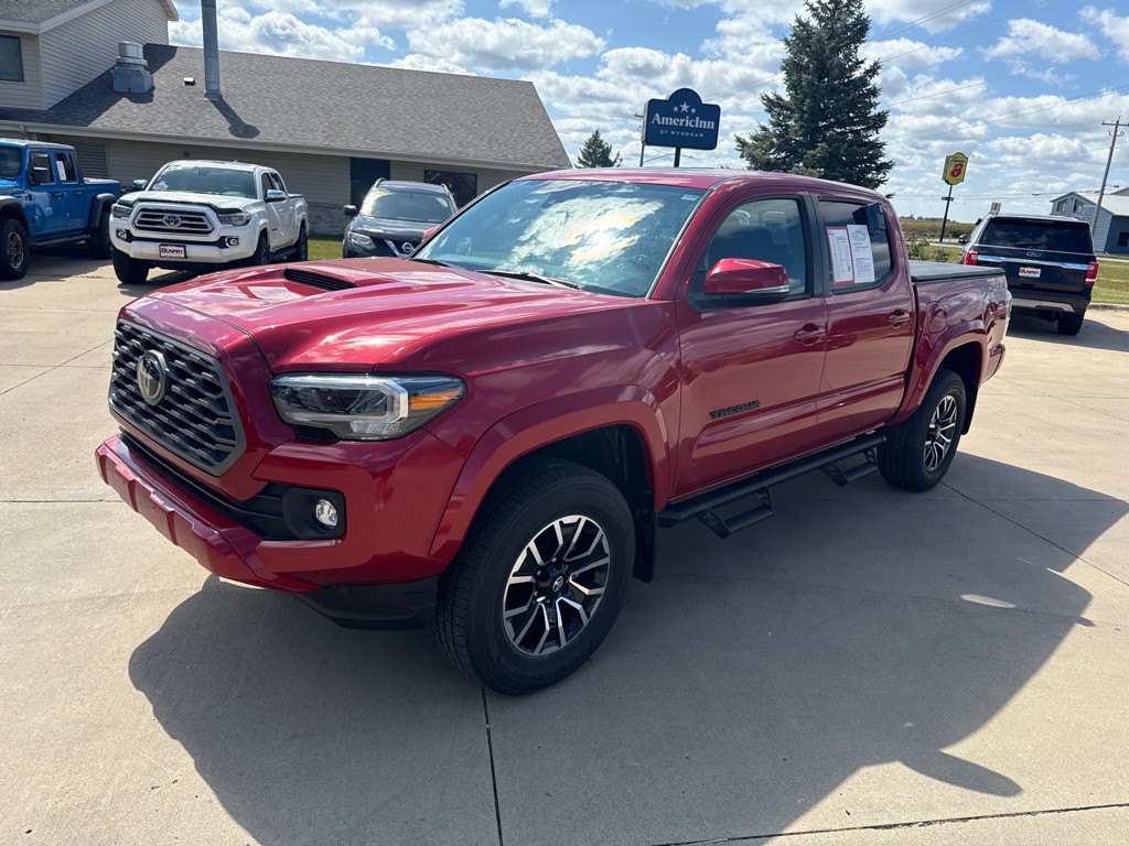2021 Toyota Tacoma Image 1