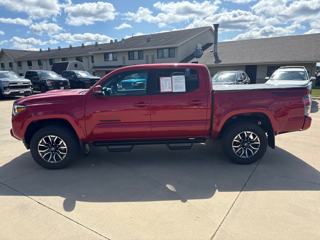 2021 Toyota Tacoma Image 2