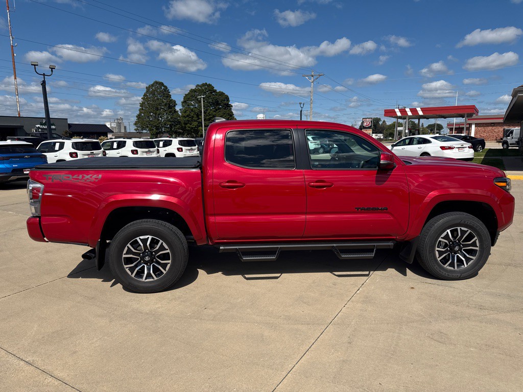 2021 Toyota Tacoma Image 6