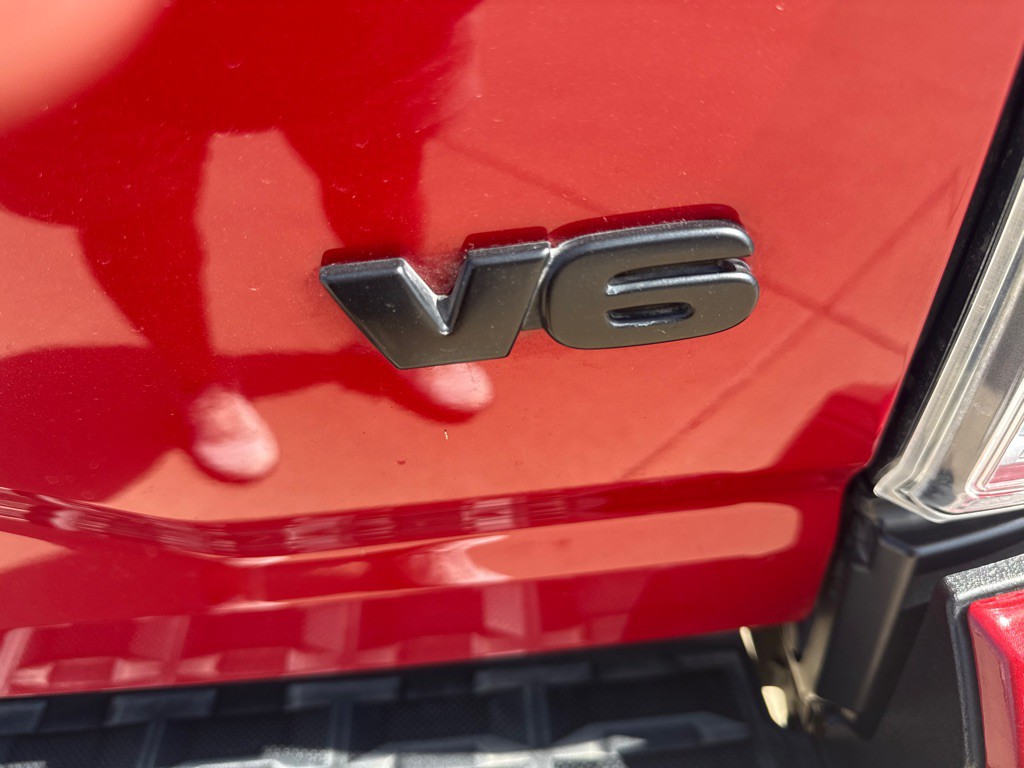 2021 Toyota Tacoma Image 15