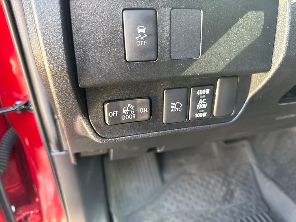 2021 Toyota Tacoma Image 25
