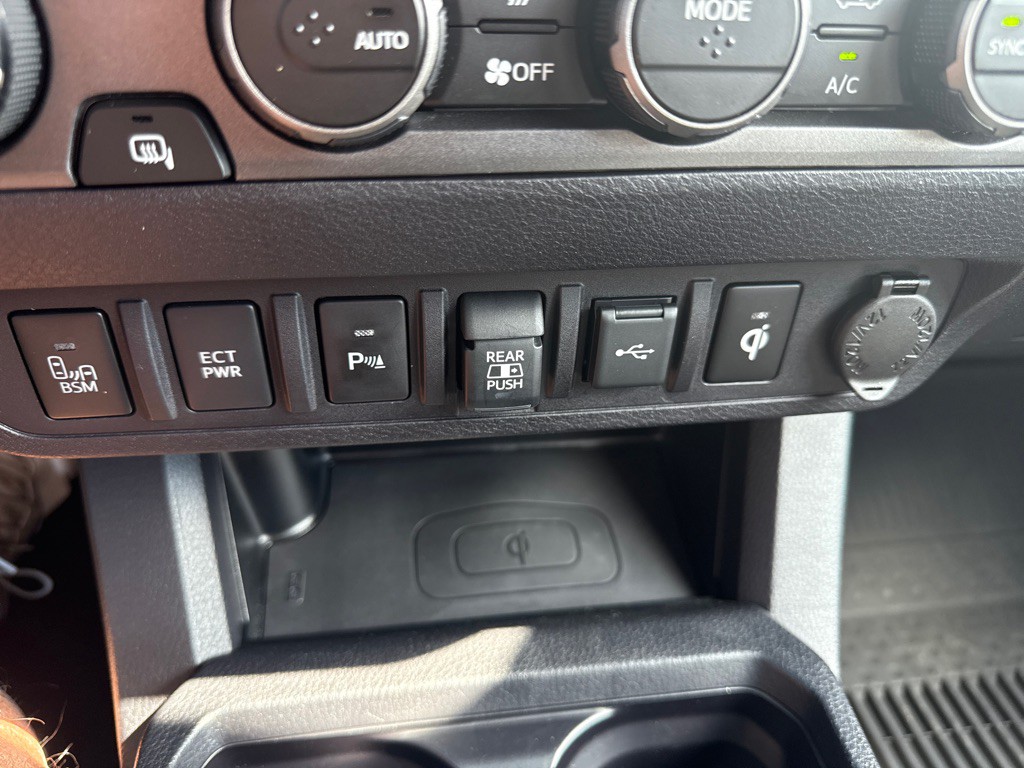 2021 Toyota Tacoma Image 31