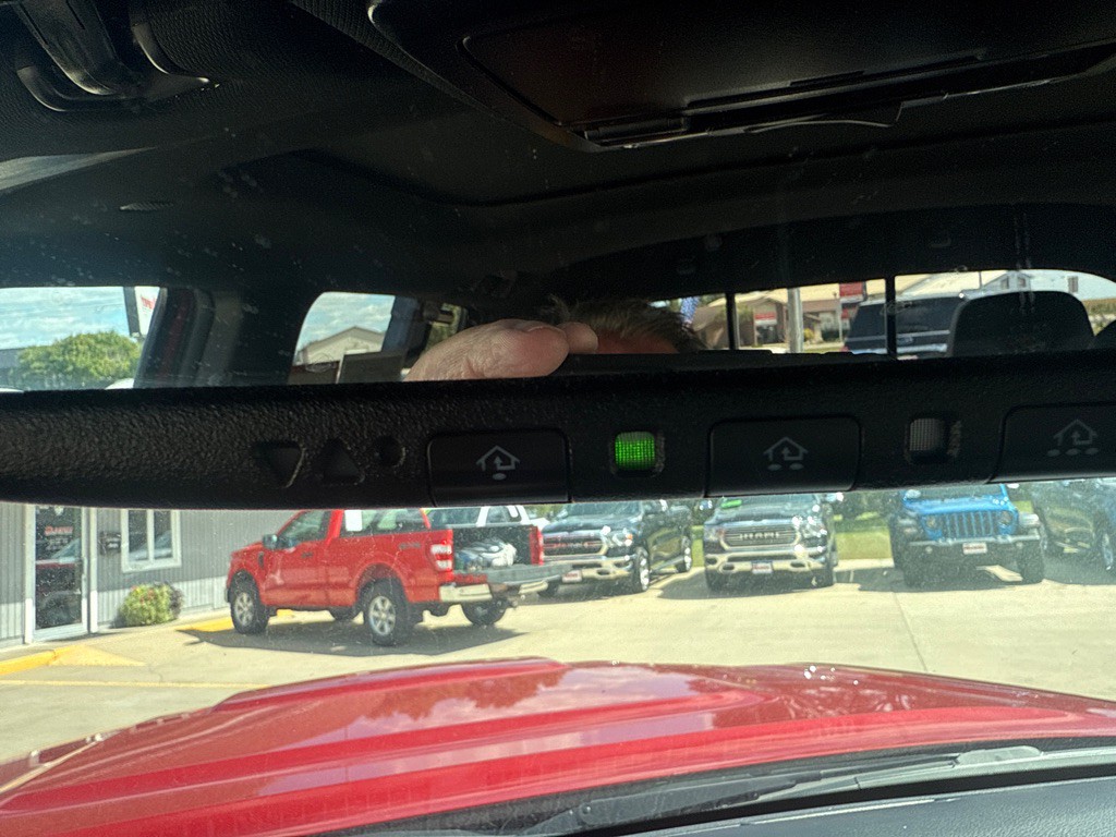 2021 Toyota Tacoma Image 36
