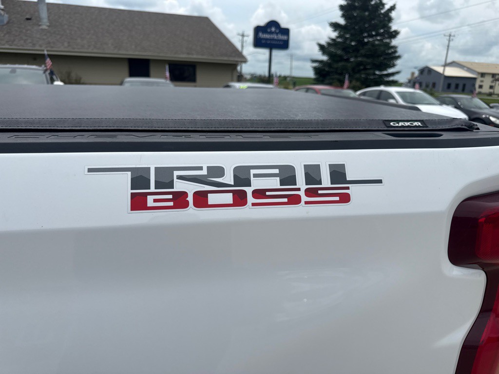 2023 Chevrolet Silverado 1500 Image 11