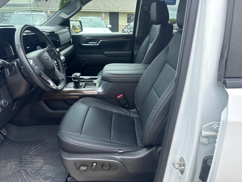 2023 Chevrolet Silverado 1500 Image 19
