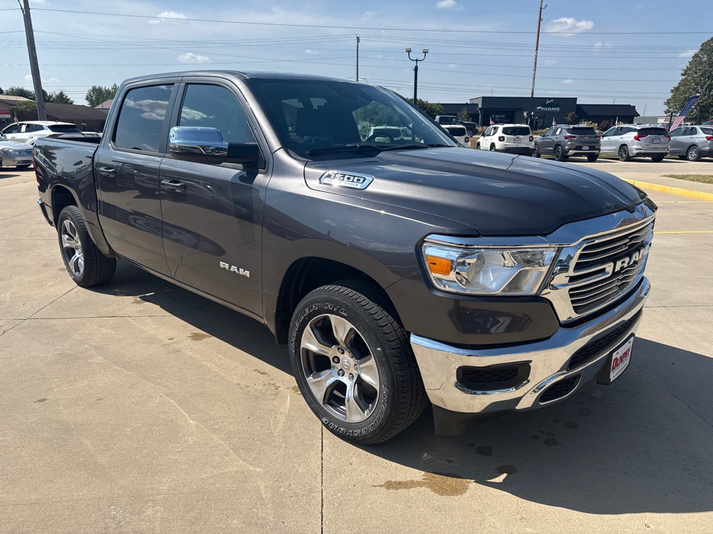 2023 RAM 1500 Image 7