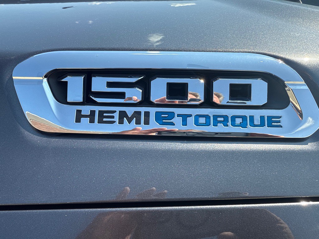 2023 RAM 1500 Image 11