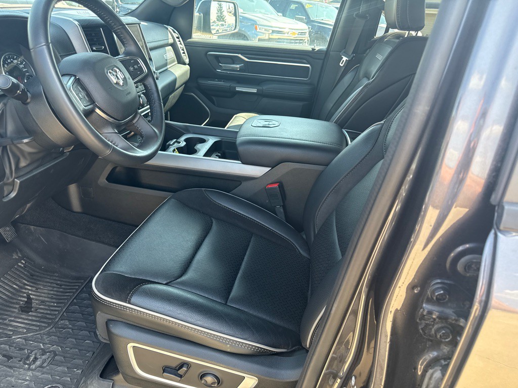 2023 RAM 1500 Image 16
