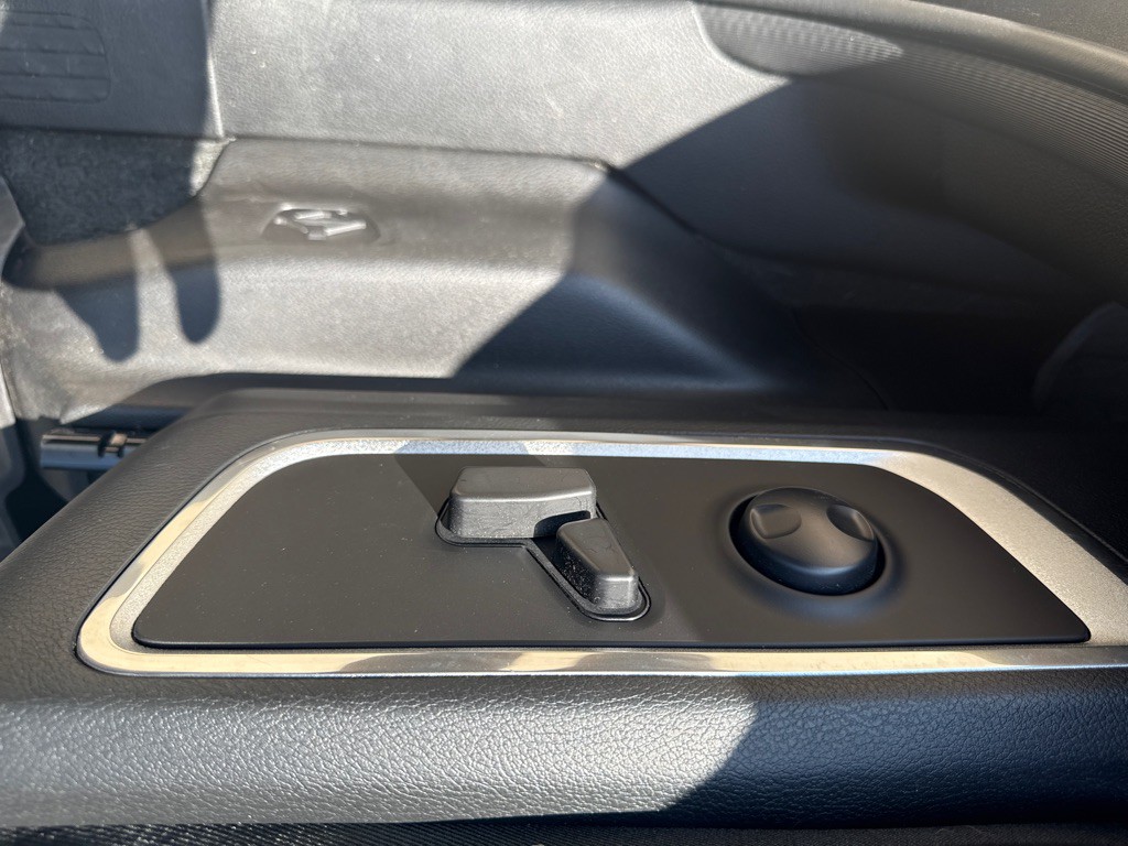 2023 RAM 1500 Image 18