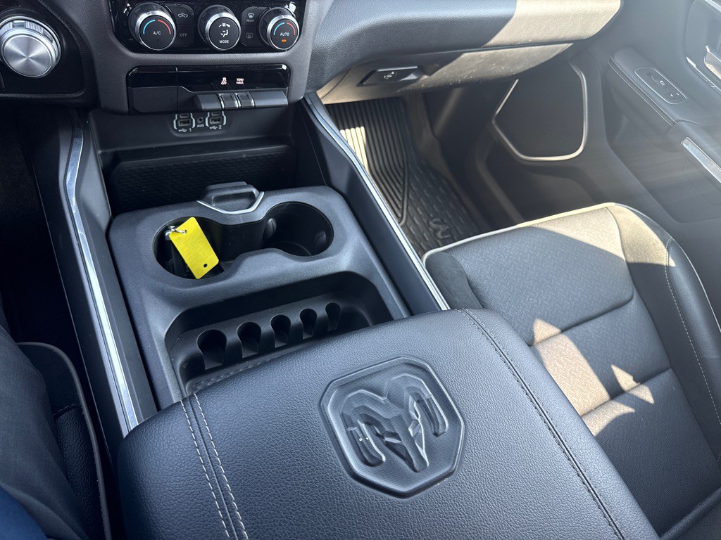 2023 RAM 1500 Image 34