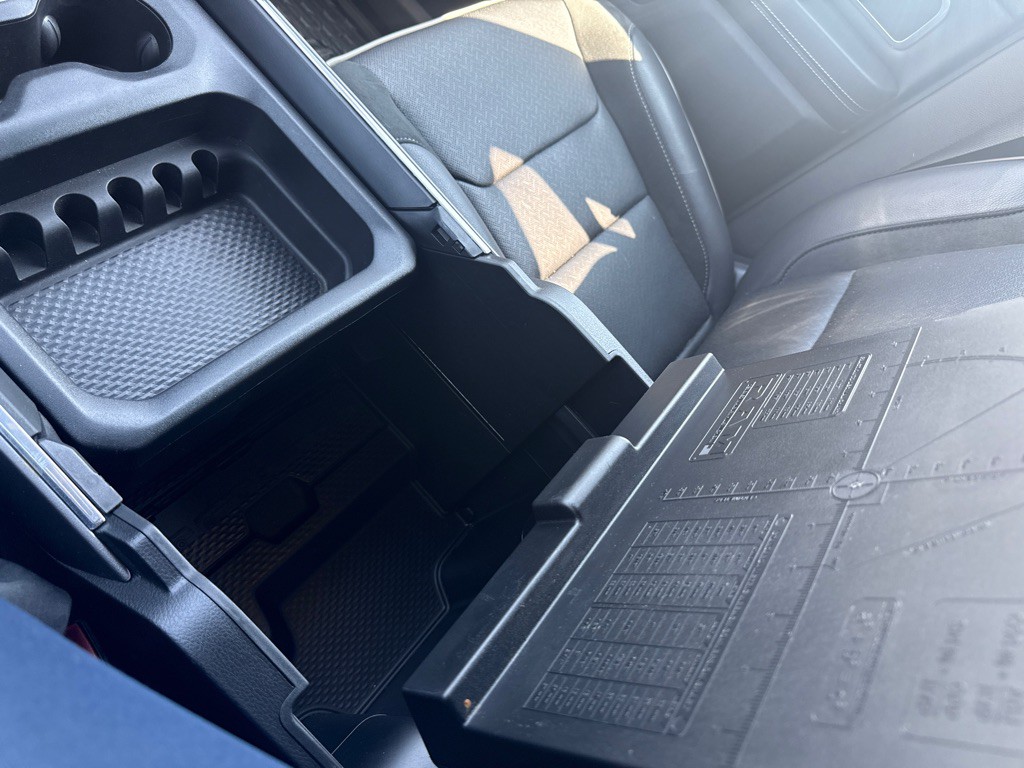 2023 RAM 1500 Image 38