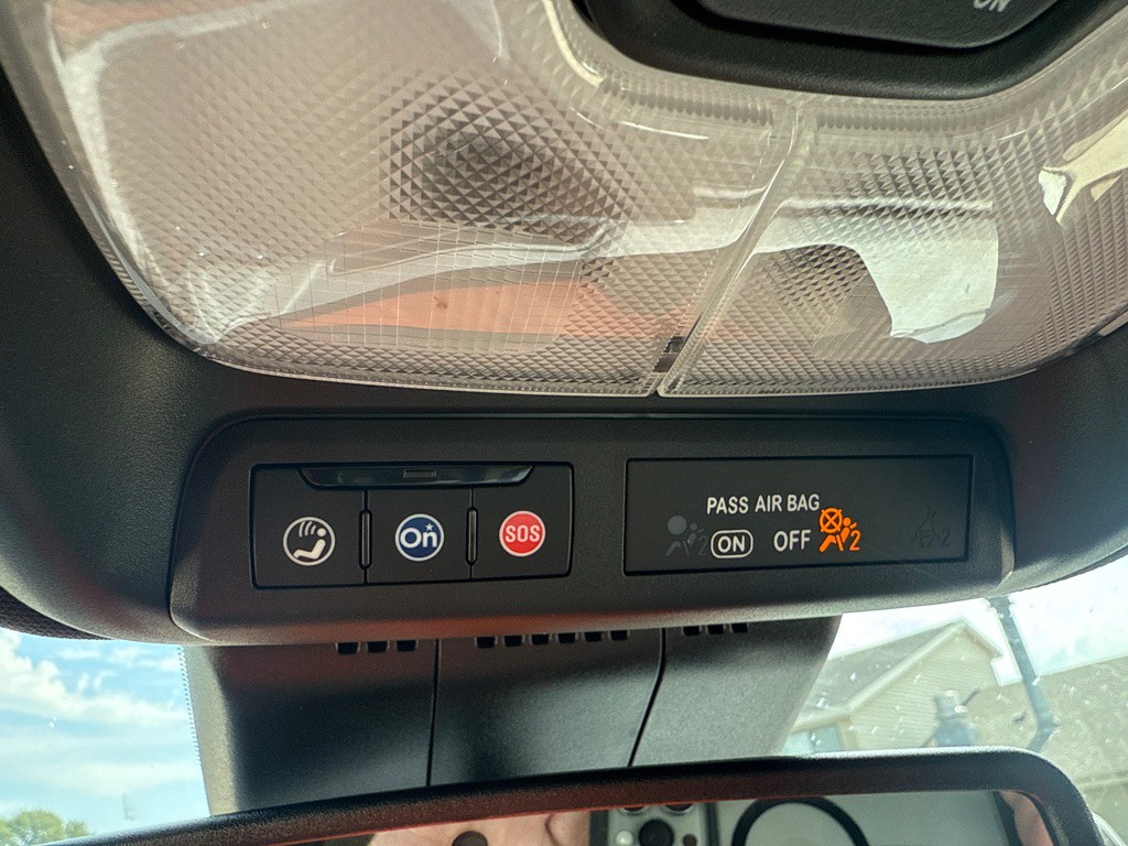 2023 Chevrolet Colorado Image 32