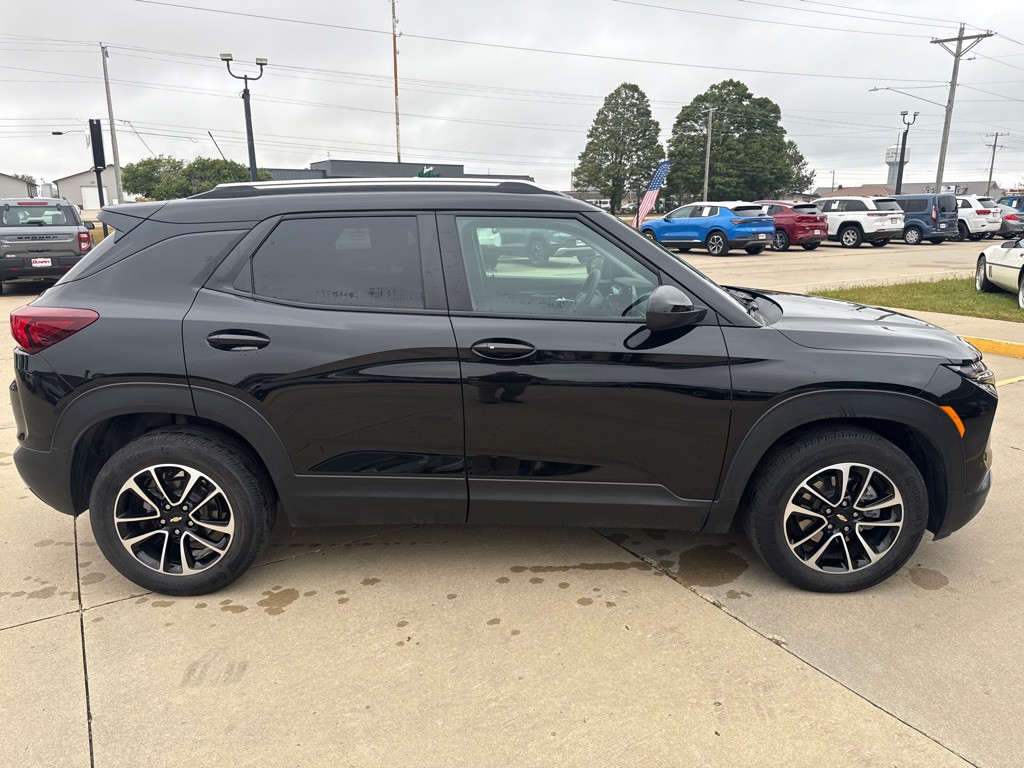 2024 Chevrolet Trailblazer Image 2