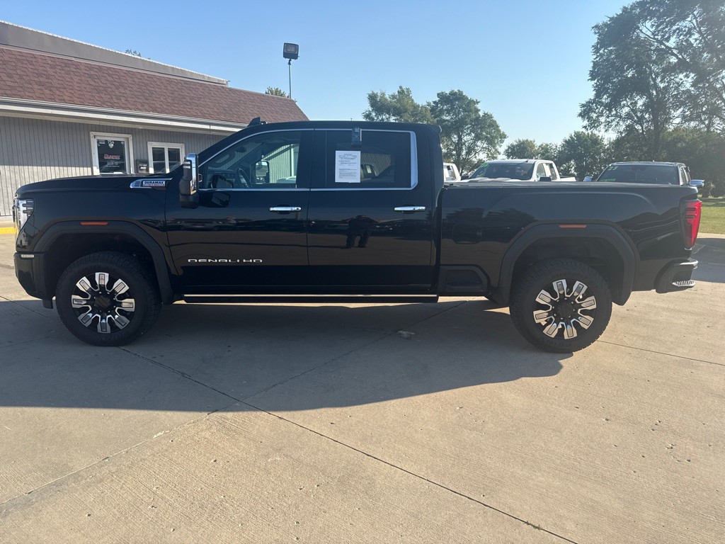 2024 GMC Sierra Image 6