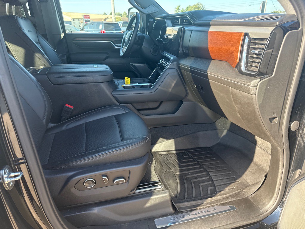 2024 GMC Sierra Image 23