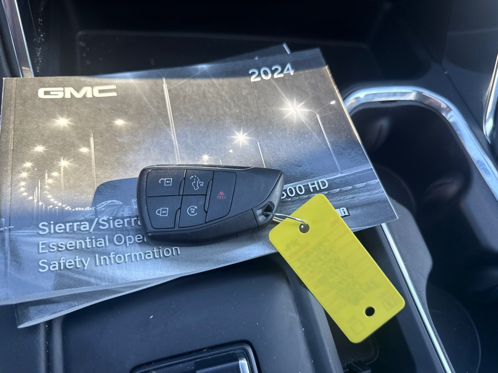 2024 GMC Sierra Image 44