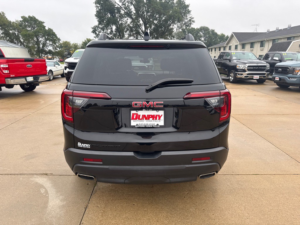 2023 GMC Acadia Image 4