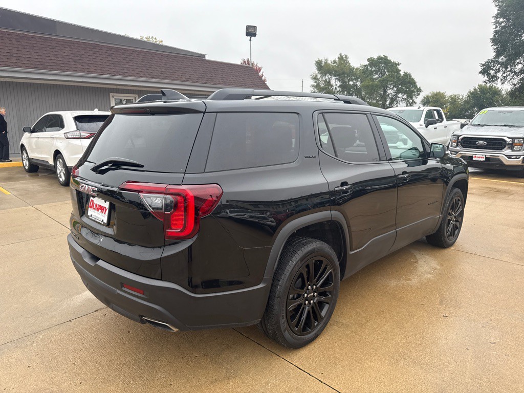 2023 GMC Acadia Image 5