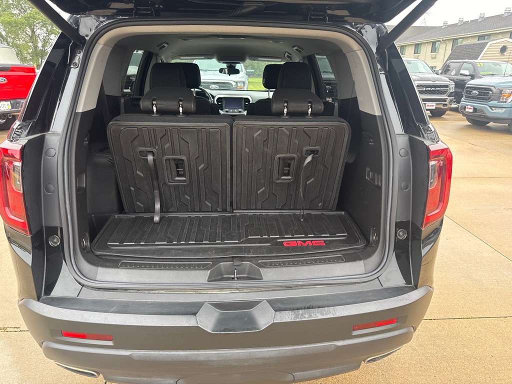 2023 GMC Acadia Image 12