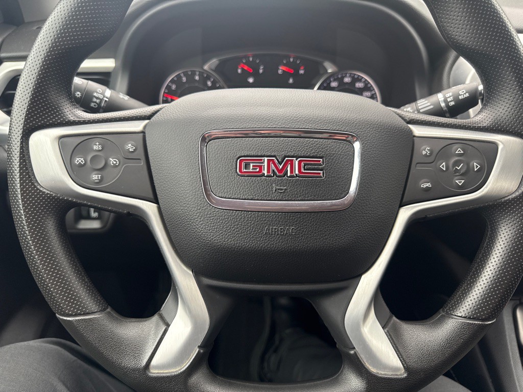 2023 GMC Acadia Image 25