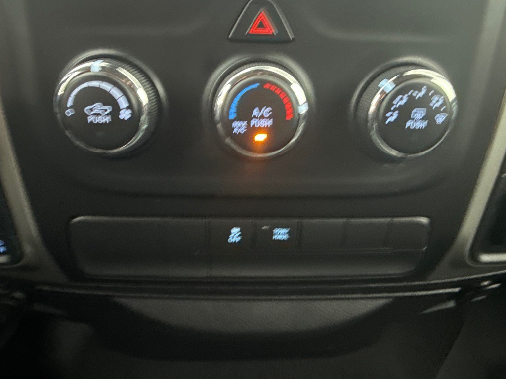 2016 RAM 1500 Image 29
