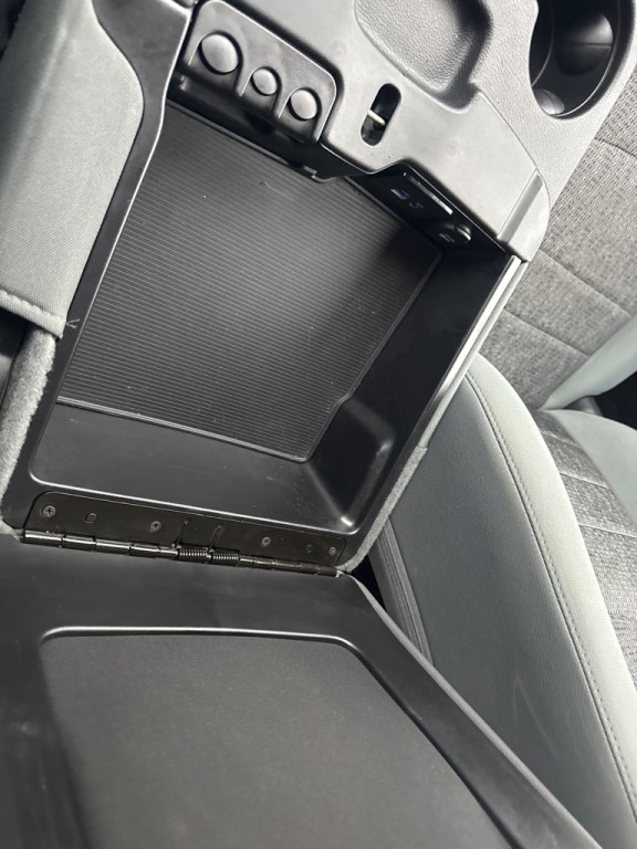 2016 RAM 1500 Image 31