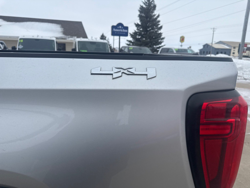 2020 GMC Sierra Image 12